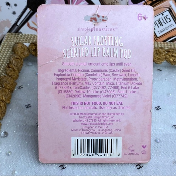 Simple pleasures Bunny lip balm and cute 3D errasers bundle - Picture 5 of 5